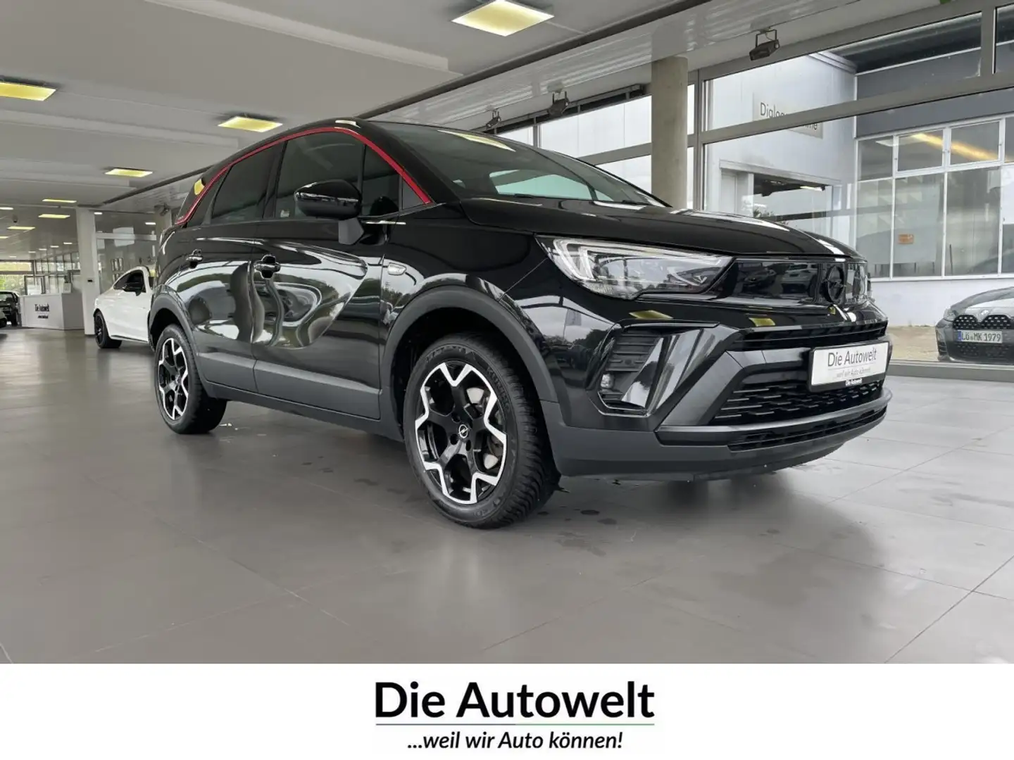 Opel Crossland GS Line 1.2 AUT NAVI LED GRA GBA SHZG Klima Navi Schwarz - 1
