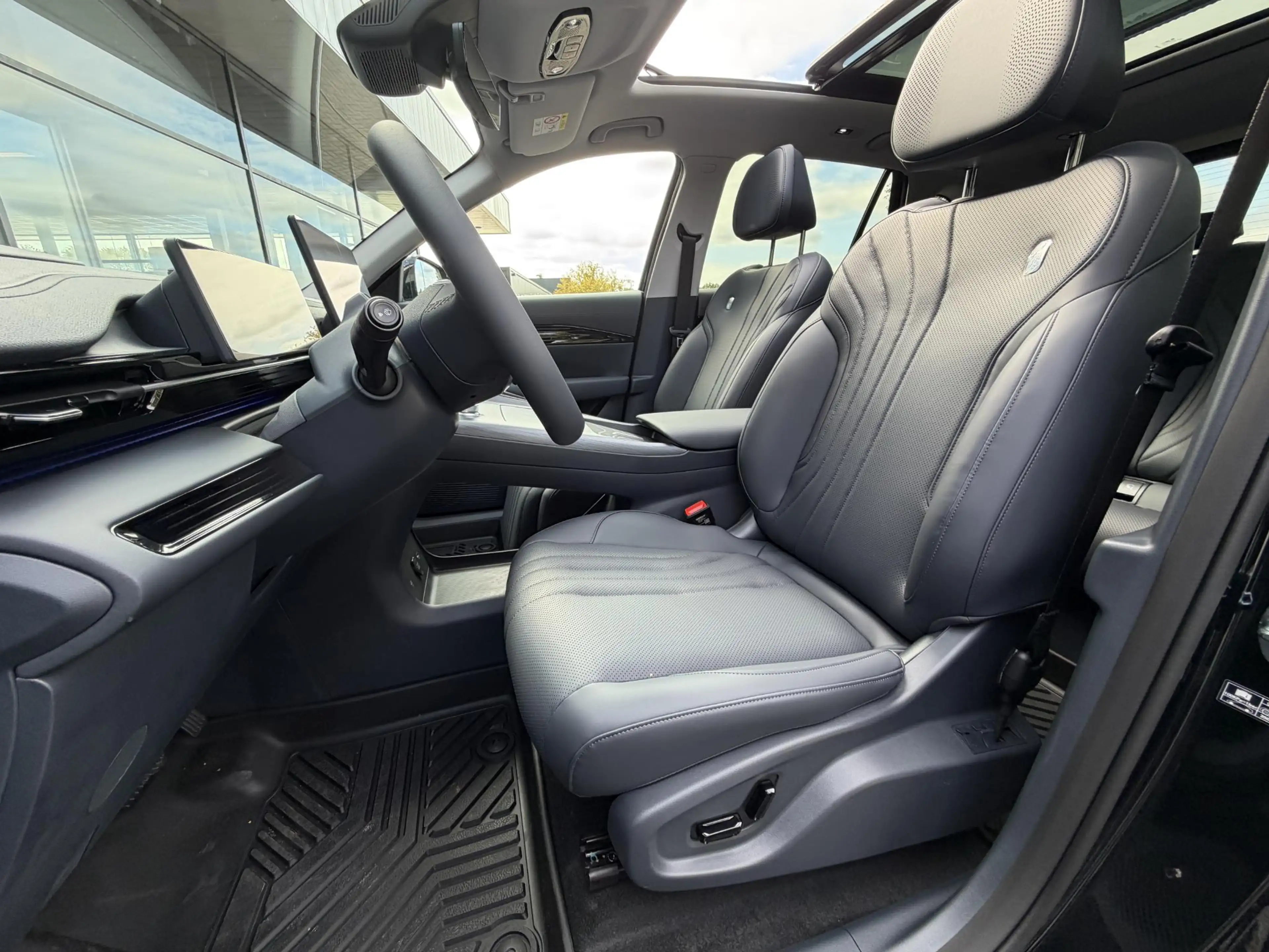 Geely E5 Max+ 68 kWh | DEMO — photo 7