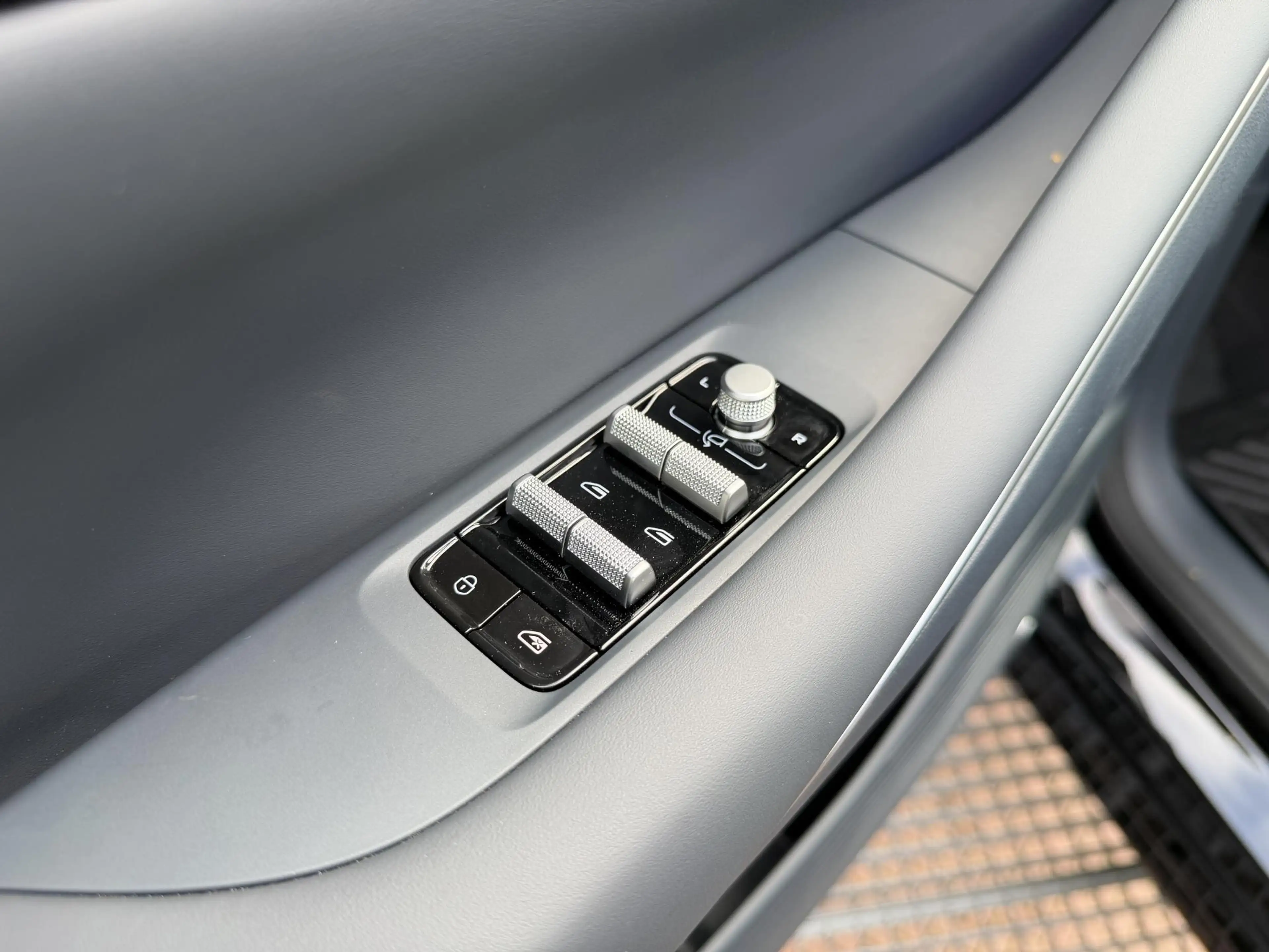 Geely E5 Max+ 68 kWh | DEMO — photo 31