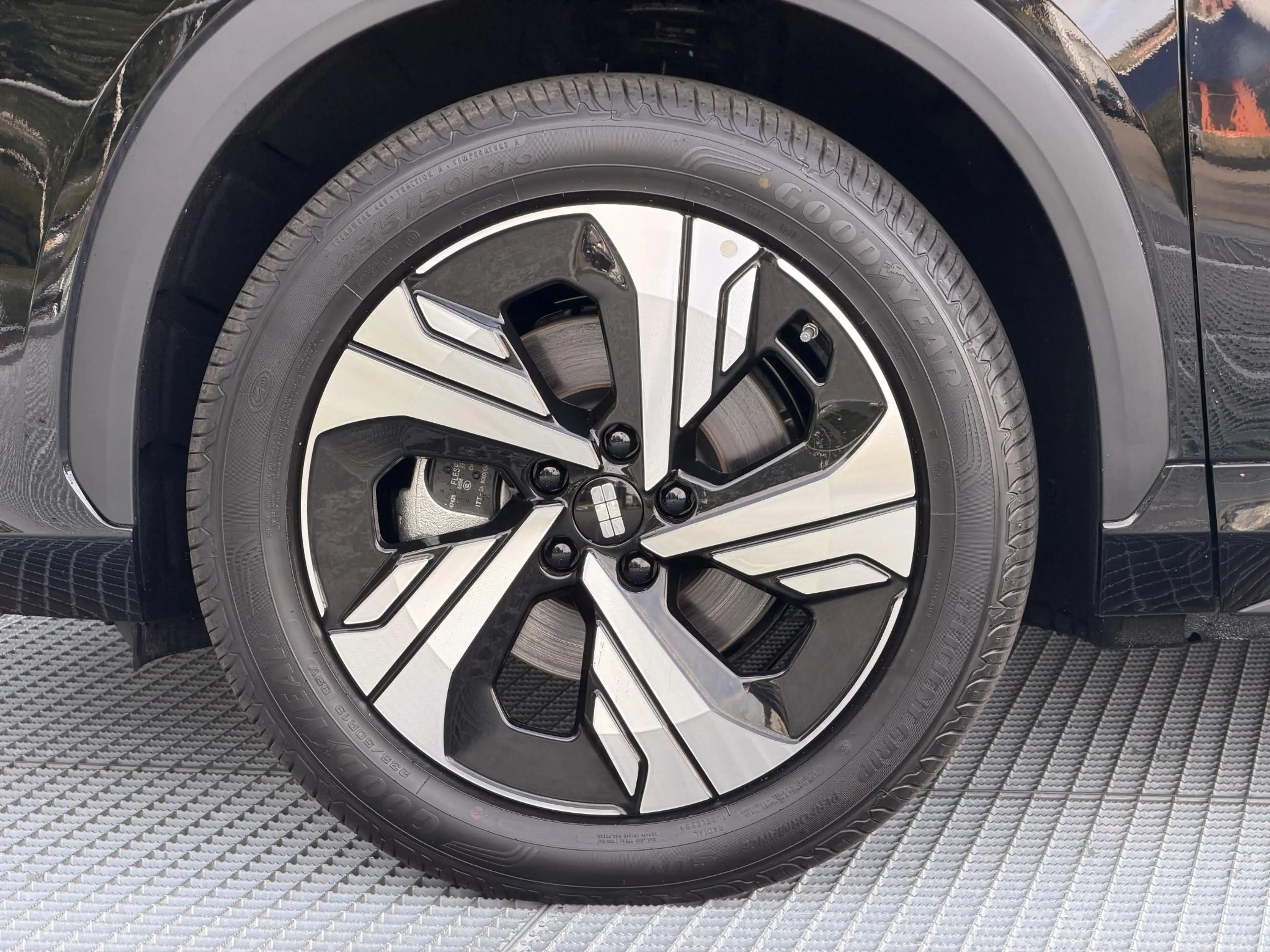 Geely E5 Max+ 68 kWh | DEMO — photo 15