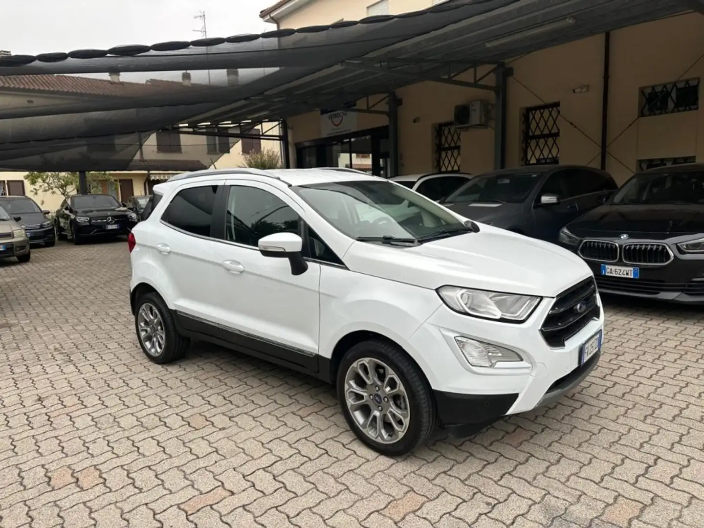 Ford EcoSport 1.5 Eco125 CV AWD ST-Line Black Edition OK NEOPATE Bianco - 2