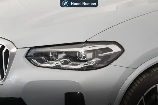 BMW X3 view 5