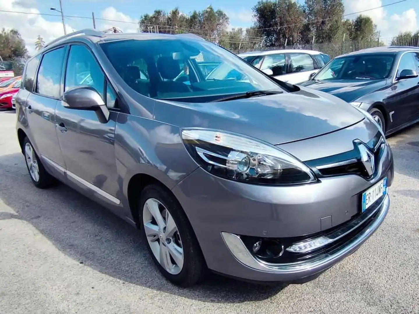 Renault Scenic Scenic 1.5 dci Live 110cv 7 posti Gris - 2