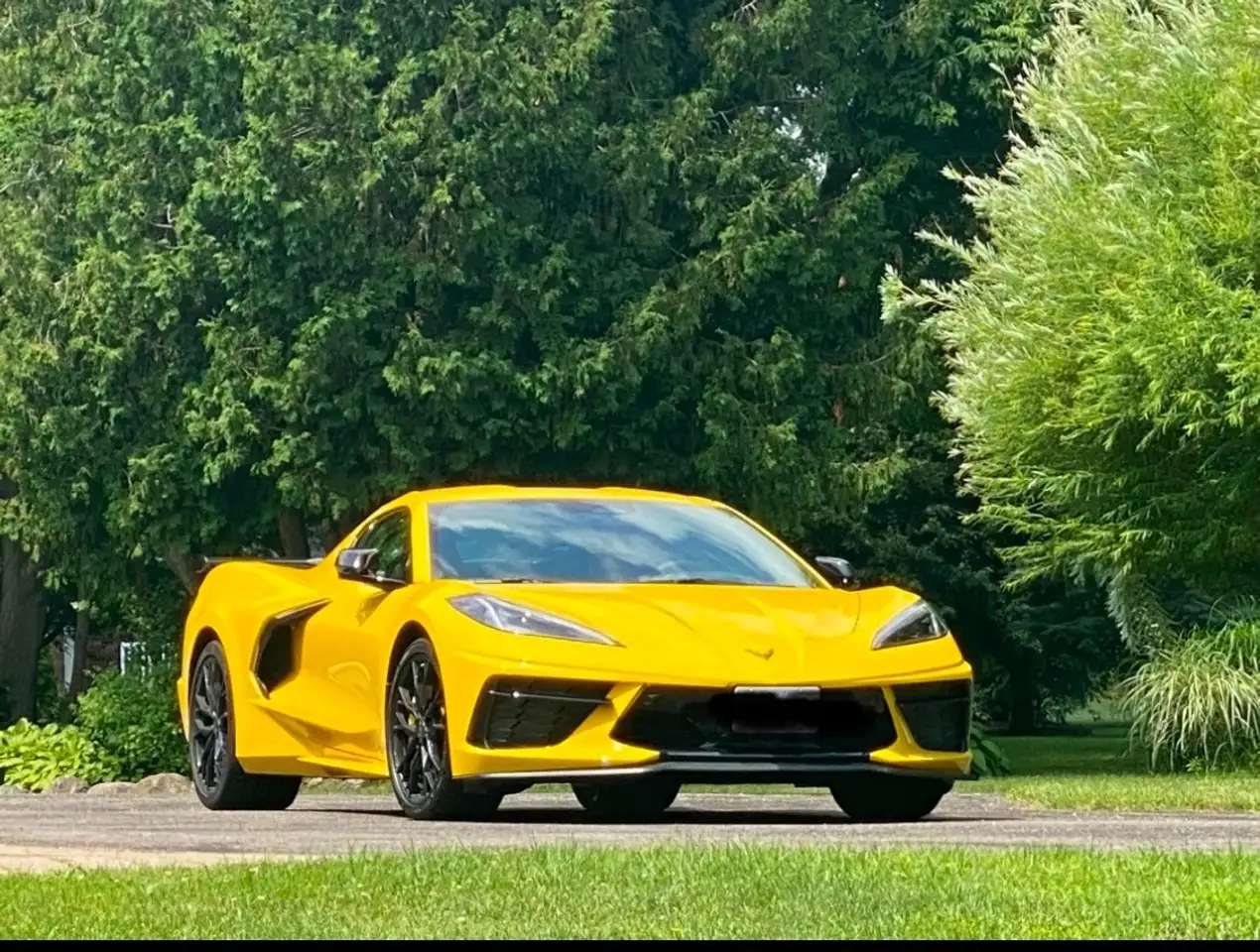 Chevrolet Corvette снимка Chevrolet Corvette