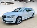 Skoda Superb 2.0 TDI DSG Combi Exclusive/BI-XENON/NAVI Weiß - thumbnail 1