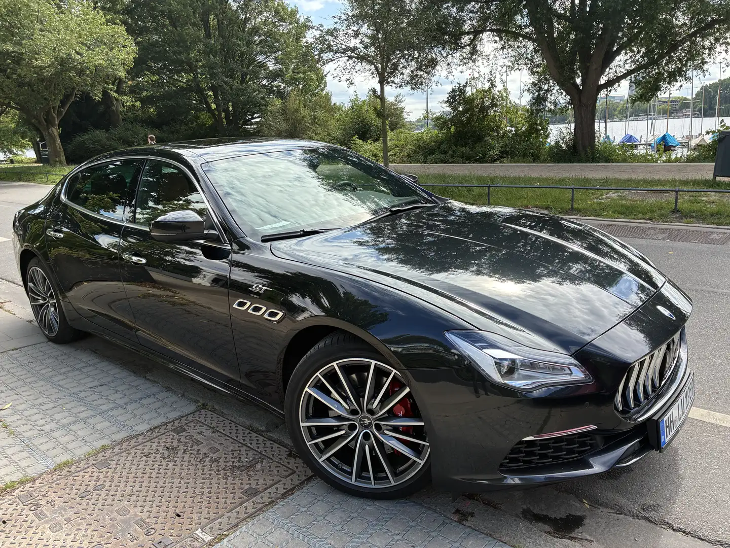 Maserati Quattroporte GT, MwSt, 8fach bereift, Facelift, Carbon, SSD etc Чёрный - 1