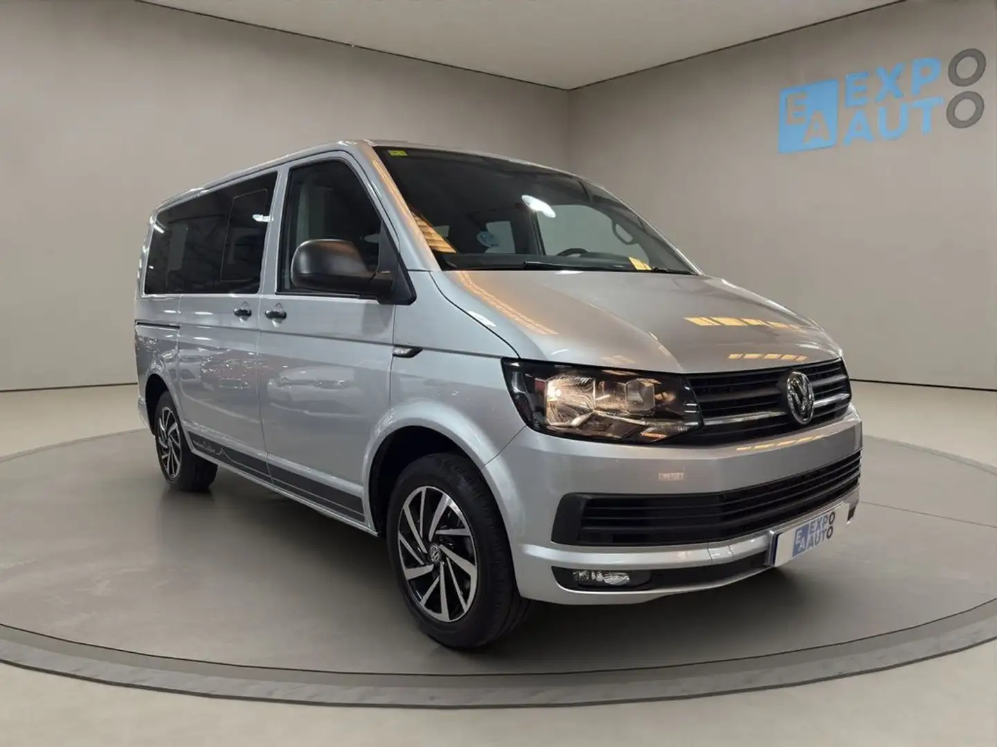 Volkswagen T5 Multivan Outdoor Corto 2.0 TDI 110kW BMT Gris - 1
