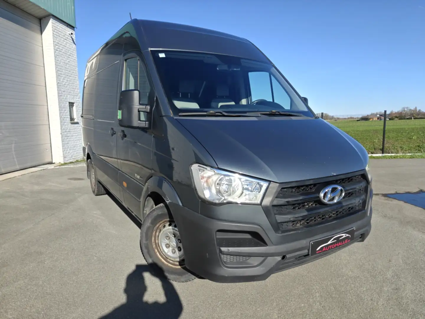Hyundai H 350 crdi diesel 150pk L2H2 AIRCO -3 zitplaatsen/places Grau - 1