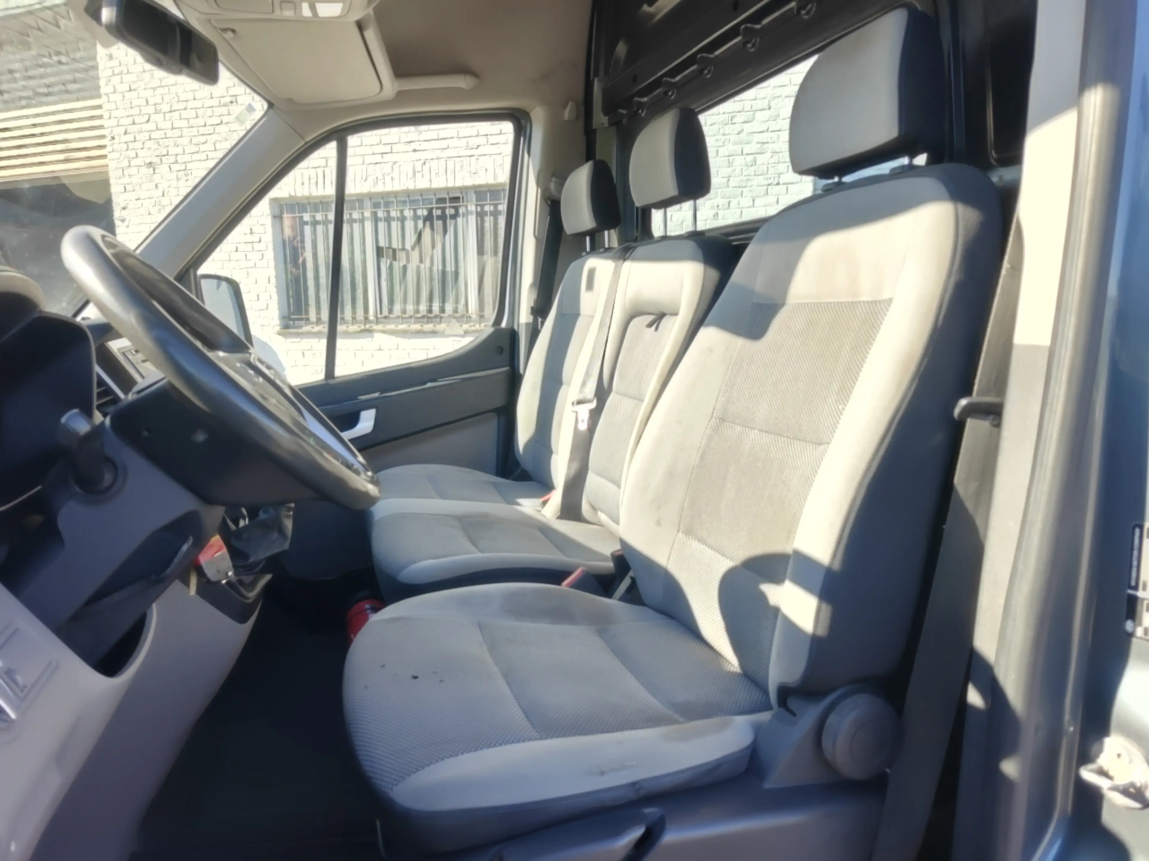 Hyundai H 350 crdi diesel 150pk L2H2 AIRCO -3 zitplaatsen/places — photo 11