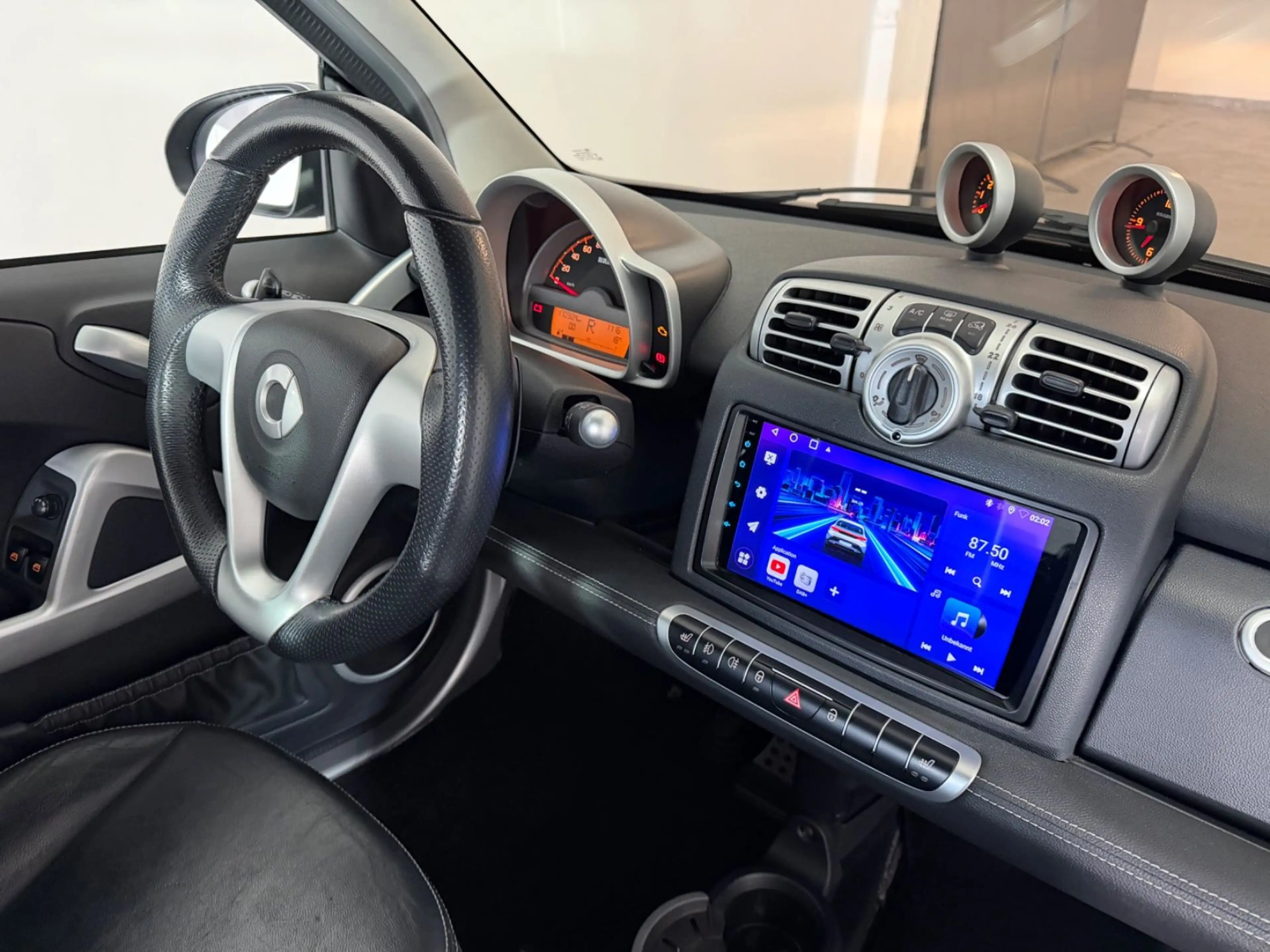 smart forTwo | Brabus| Xclusive| Leder| TÜV/AU neu — photo 26