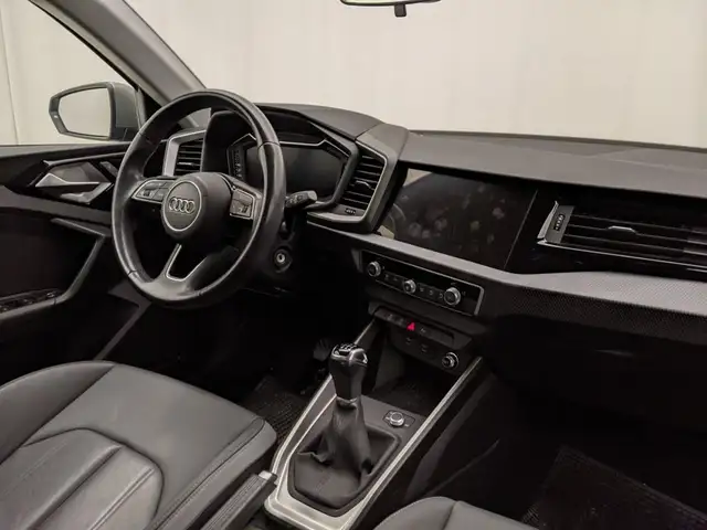 Audi A1 view 6