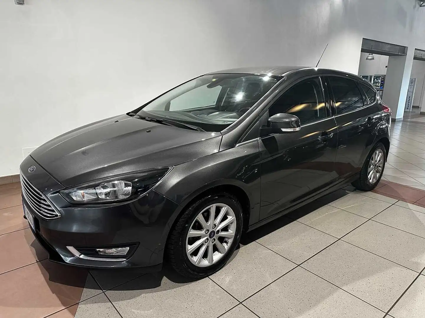 Ford Focus 3ª serie 1.0 EcoBoost 125 CV Start&Stop Titanium X Grigio - 1