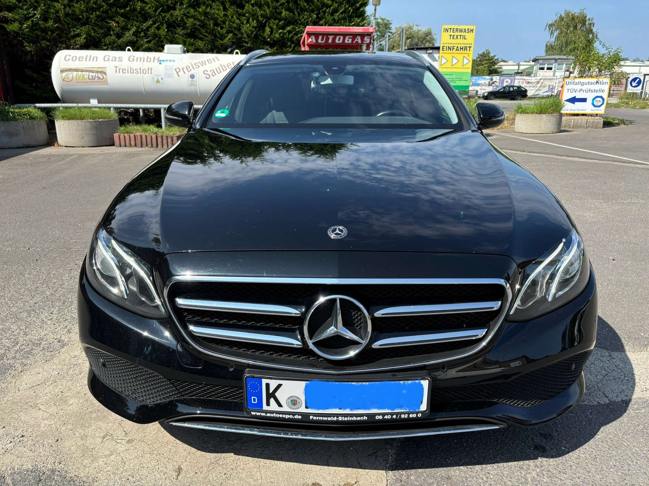 Second hand Mercedes Benz E-Class 300 D