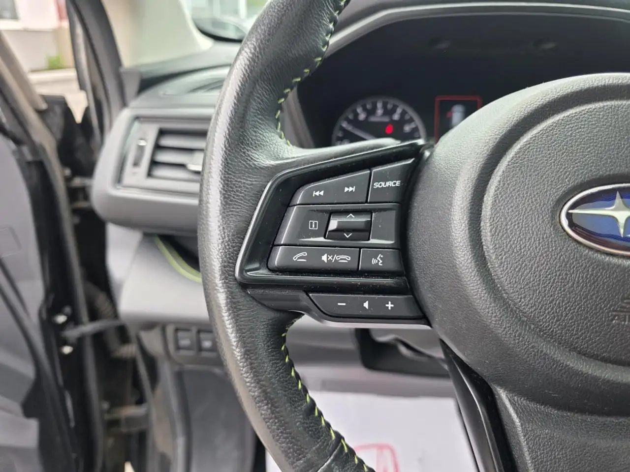 Subaru Ascent photo Subaru Ascent
