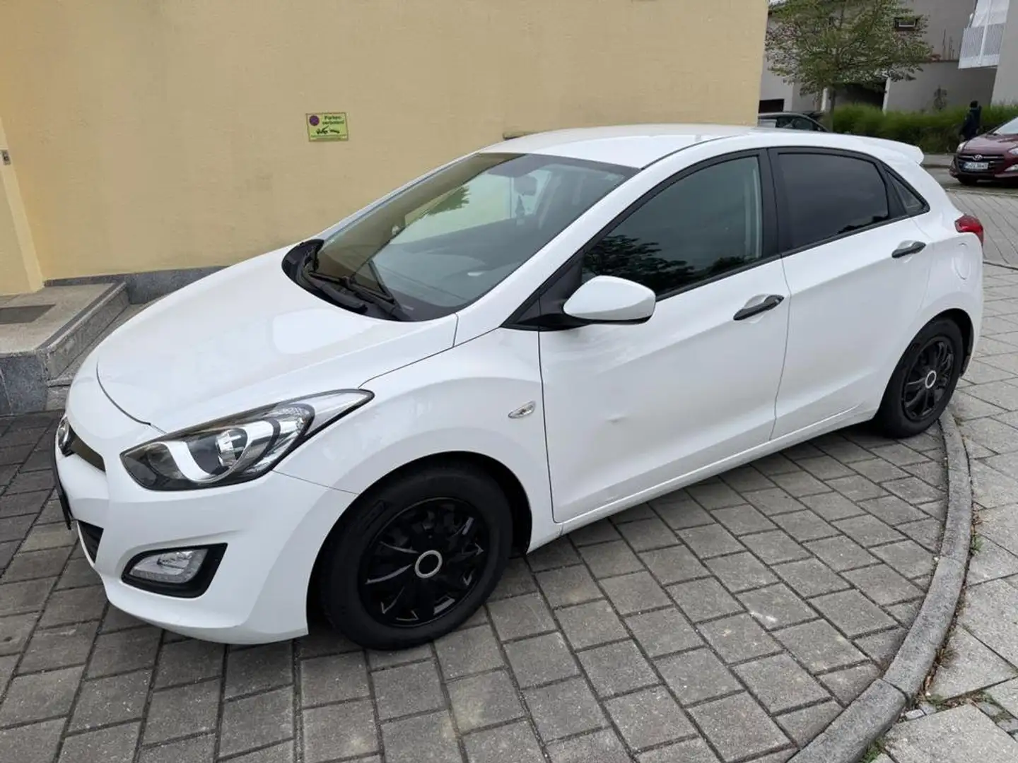 Hyundai i30 i30 1.4i Move Blanc - 1