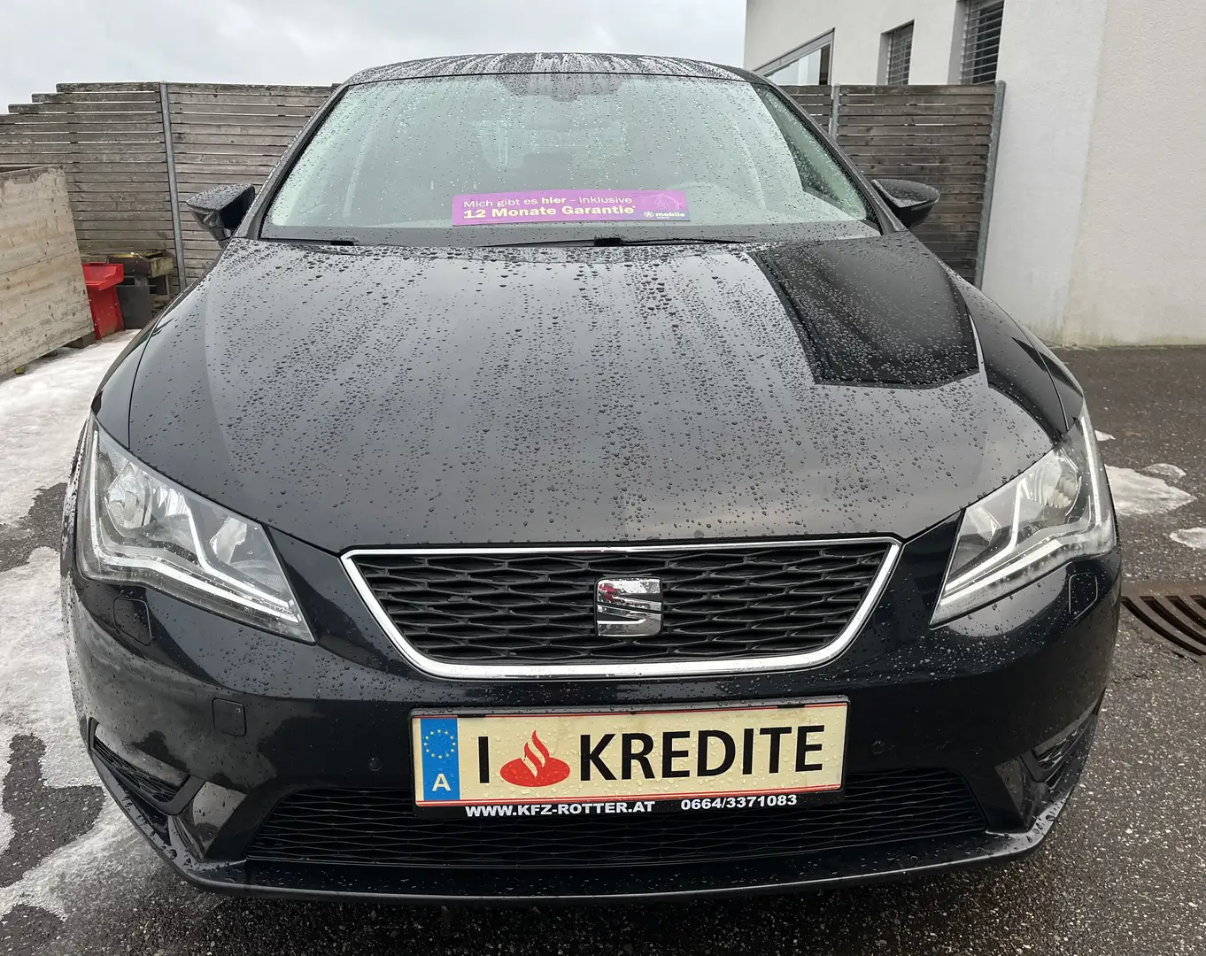 SEAT Leon 2,0 TDI Style*NSW*PDC*GRA*MFL*NAVI*MAL*8 fach ALU Schwarz - 2