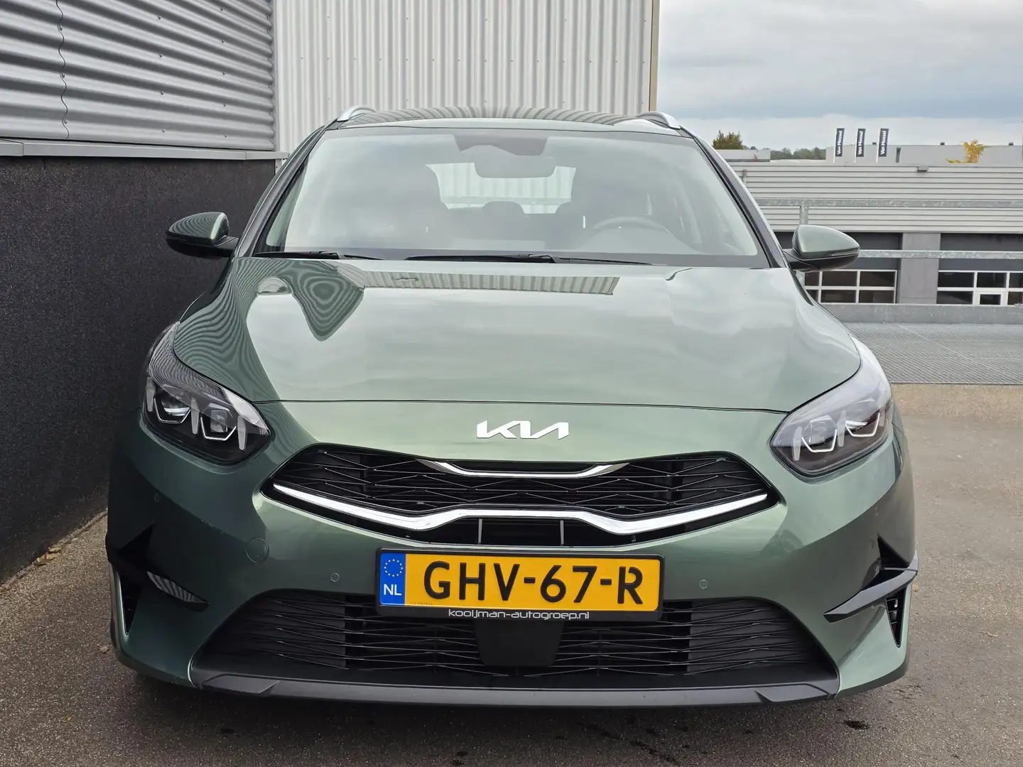 Kia Ceed SW / cee'd SW Sportswagon 1.5 T-GDi DynamicLine Trekhaak, naviga Vert - 2