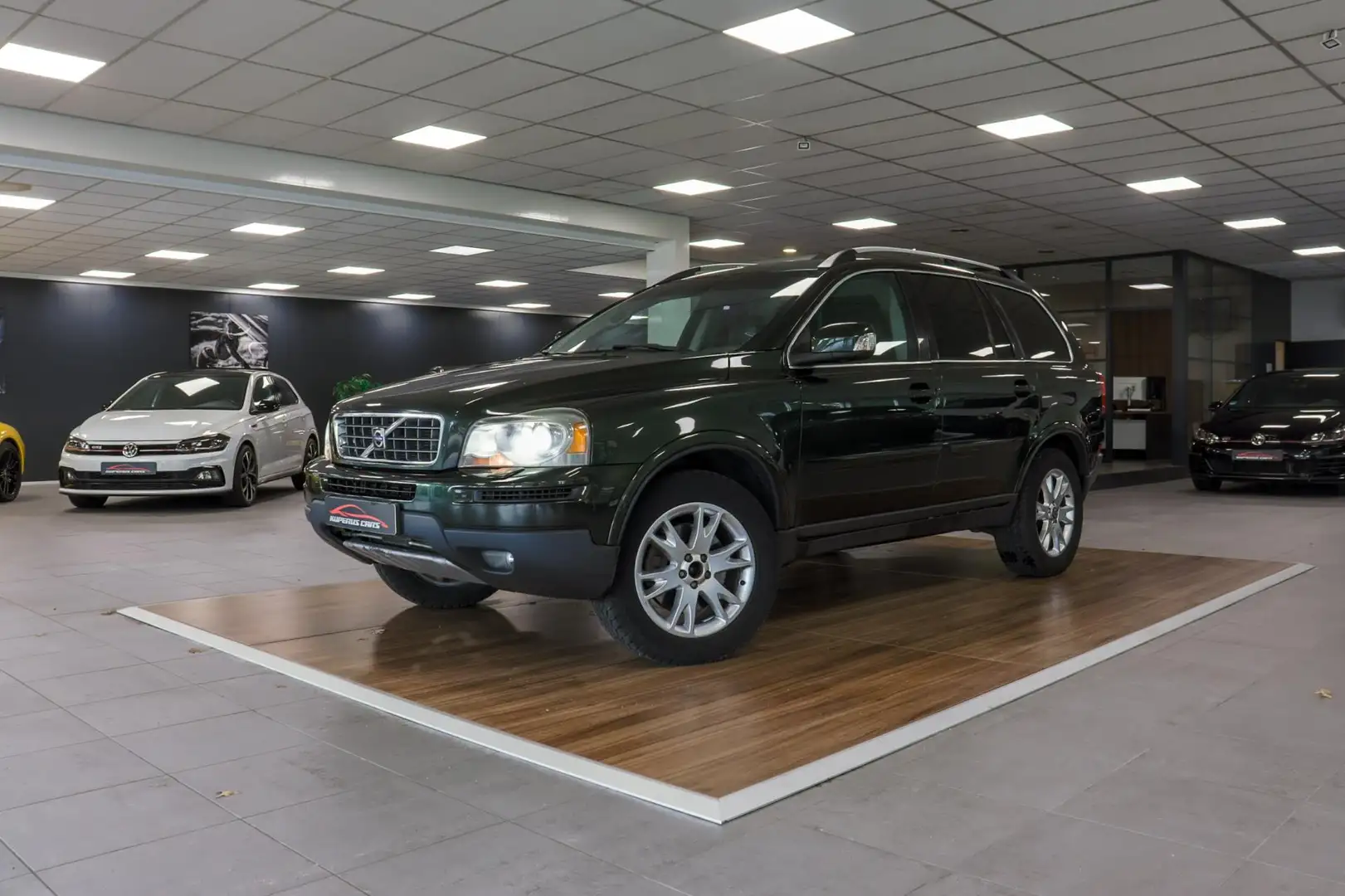 Volvo XC90 2.4 D5 Inscription Grijs Kenteken/recent Motor en Vert - 2