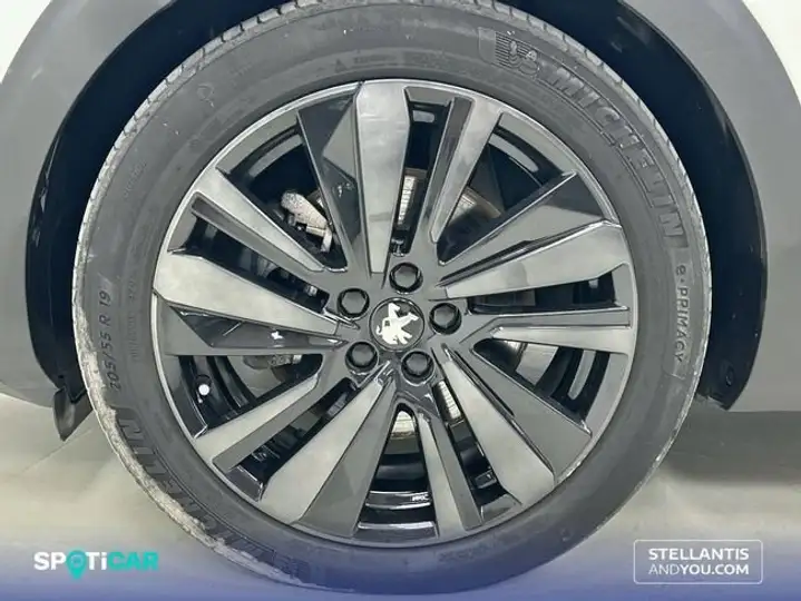 Peugeot 3008 2021, foto 11