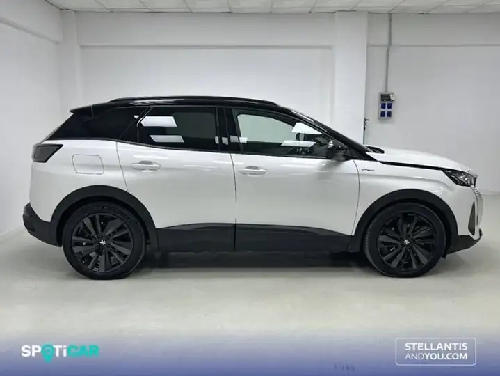 Peugeot 3008 2021, foto 4