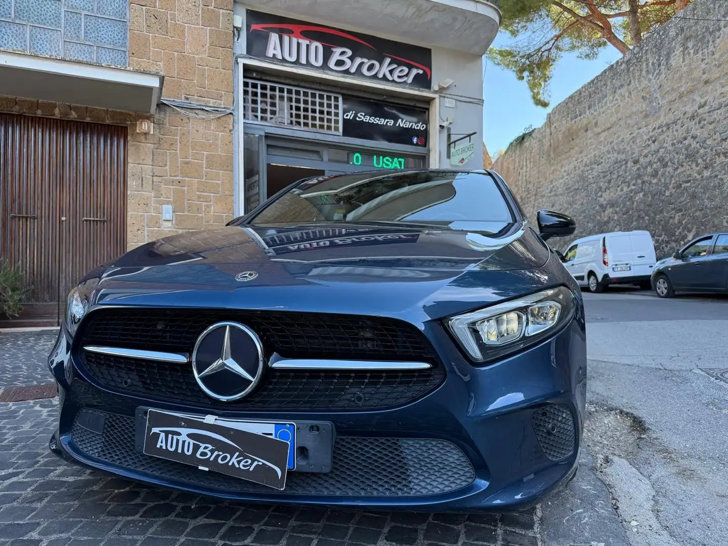 Mercedes-Benz A 200 Classe A - W177 2018 d Premium Auto Blu/Azzurro - 2
