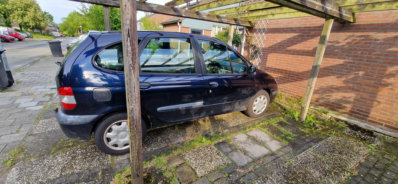 Renault Scenic 1.4-16V RT, foto 4