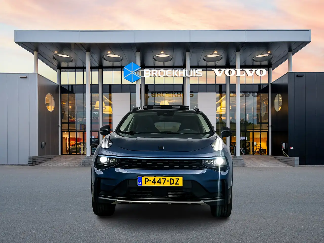 Lynk & Co 01 2022