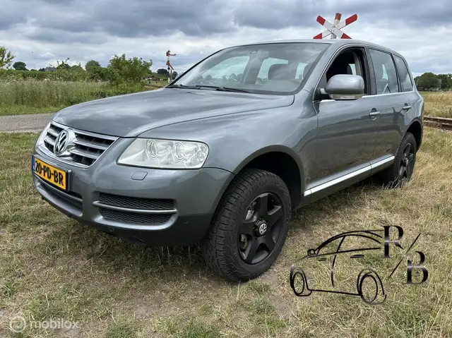Volkswagen Touareg 3.2 V6 AUT. LEER NAVI PARK SENS. LEES TEKST