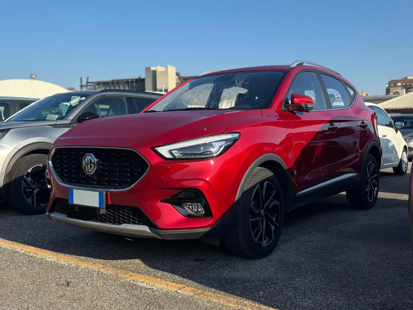 MG ZS 1.5 VTi-tech Luxury Rosso - 1