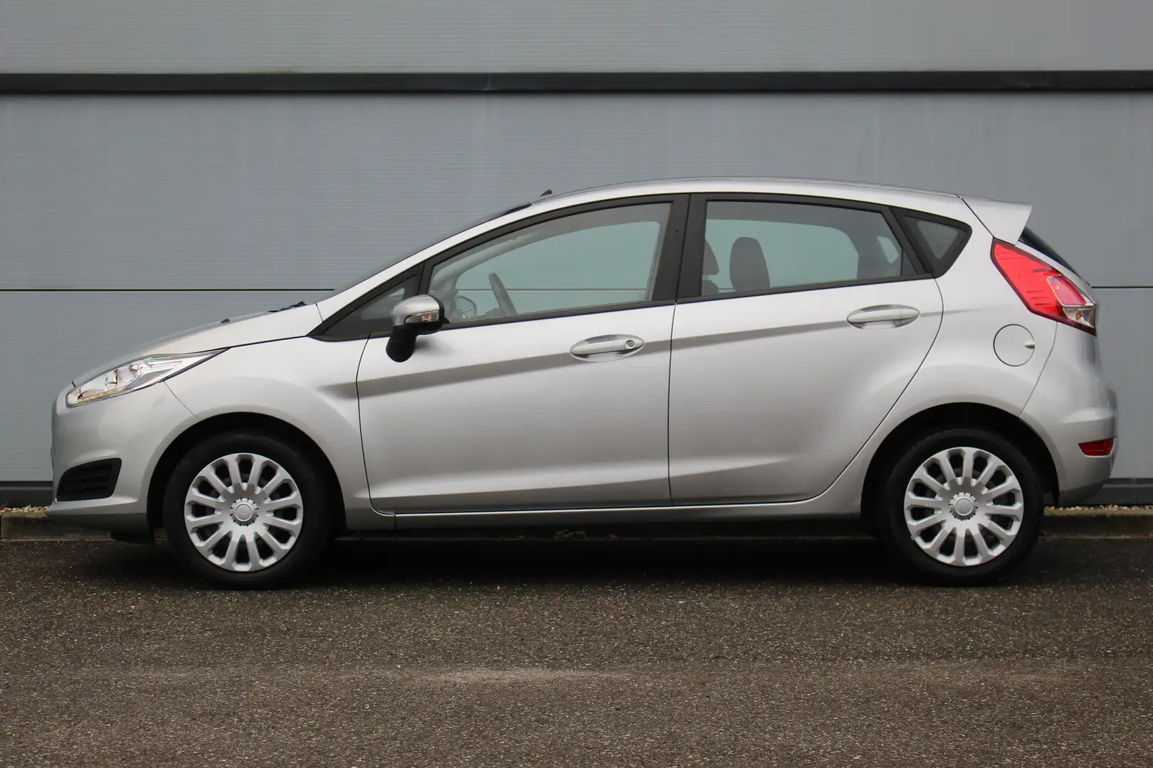 Ford Fiesta 1.0 Style | Navi | Bluetooth | Airco | Centr. Verg Gris - 2