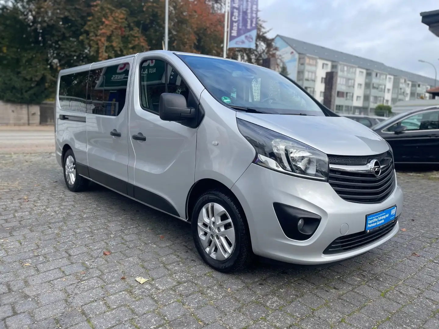 Opel Vivaro B Kasten/Kombi Combi+ L2H1  2,9t Grau - 2