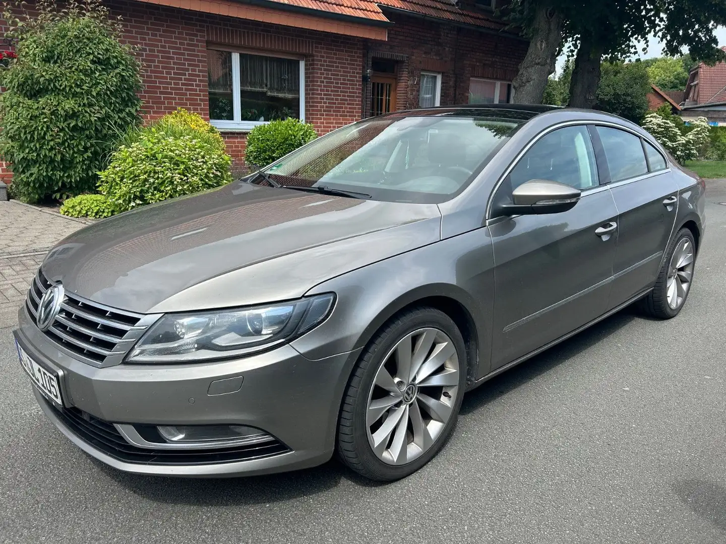 Volkswagen CC BMT Navi 18" Panodach Teilleder 5 Sitze!! Braun - 1