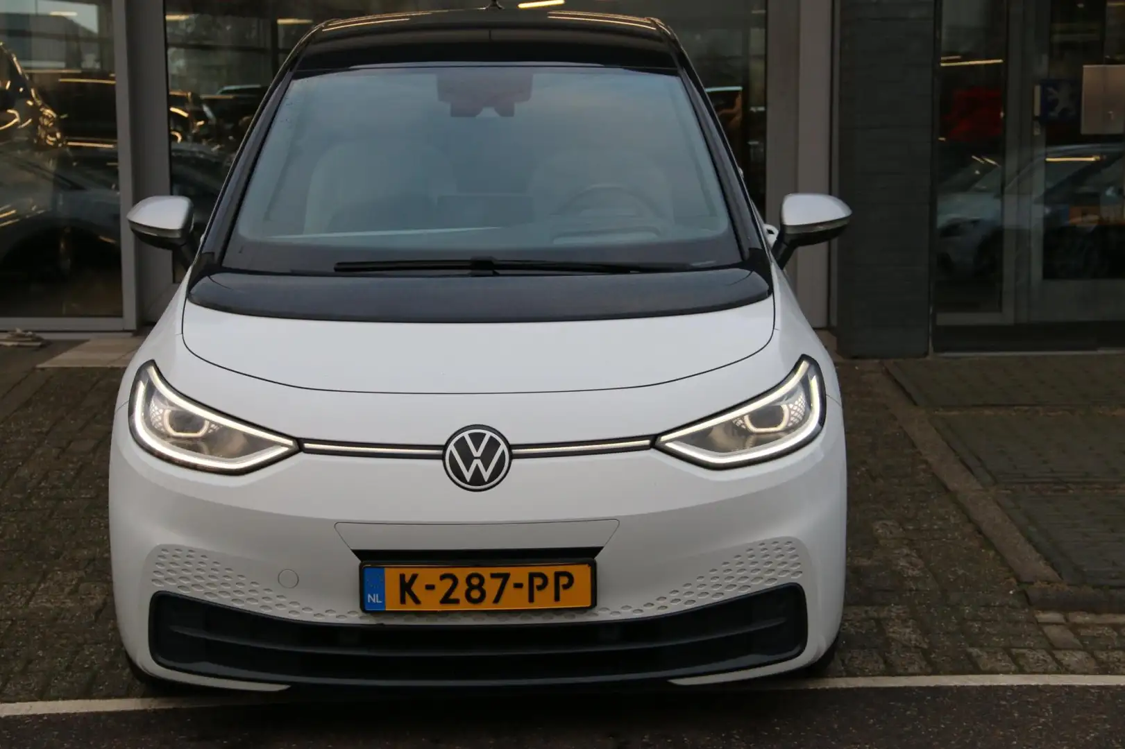 Volkswagen ID.3 First Max 58 kWh INCL BTW! Weiß - 2