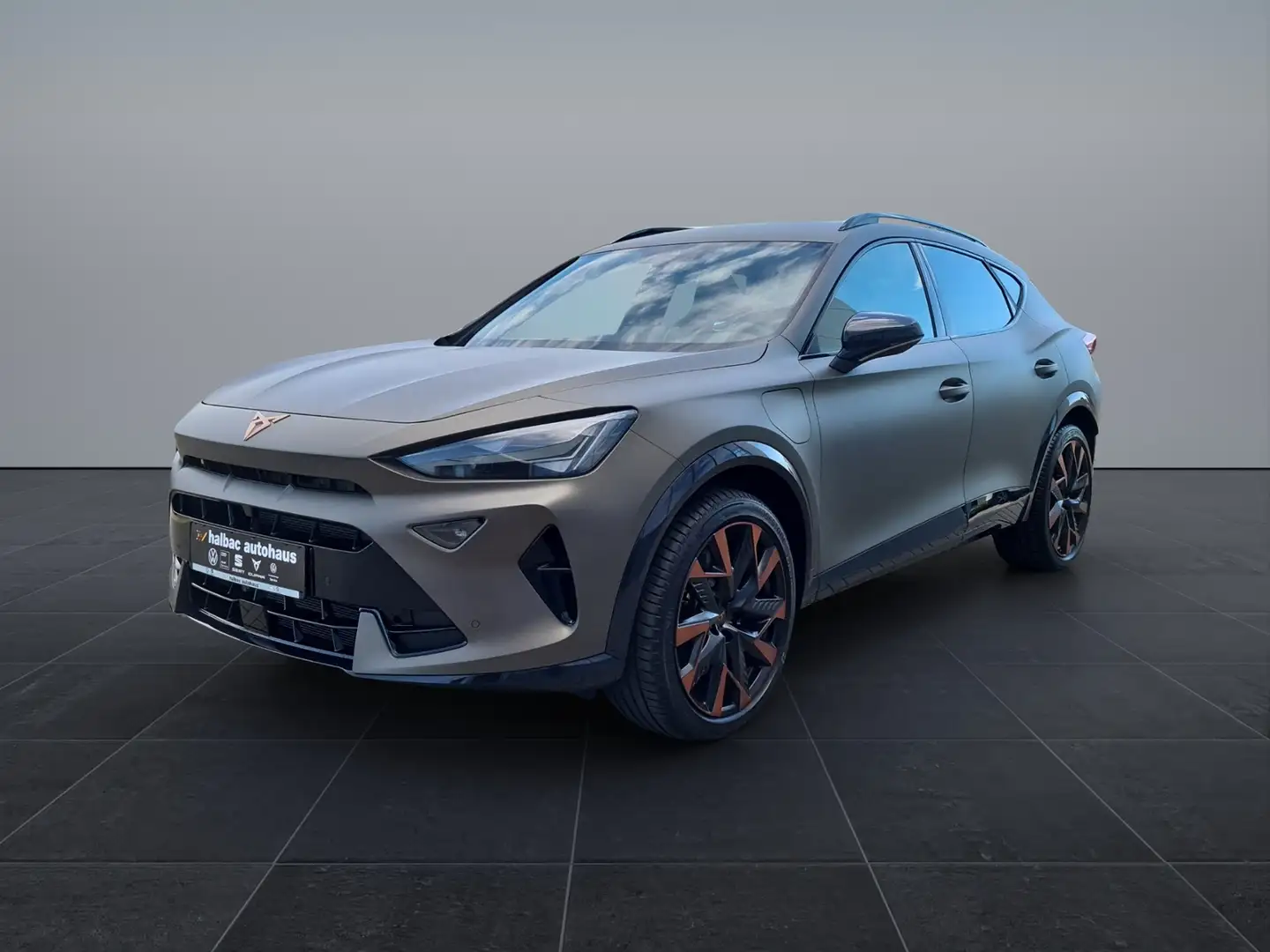 CUPRA Formentor VZ 1.5e Hybrid 200kW DSG MATRIX+SENNHEISER+NAVI Bronce - 2