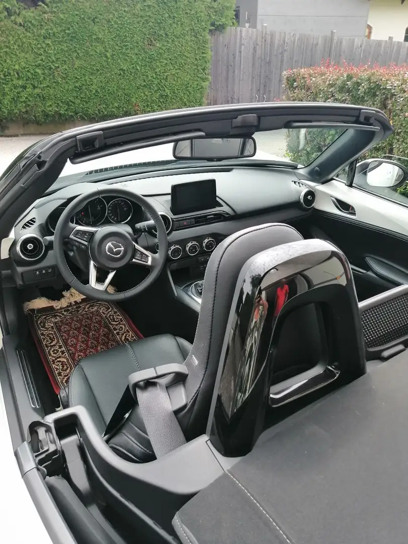 Mazda MX-5 MX-5 Soft Top G132 Revolution Revolution Weiß - 2