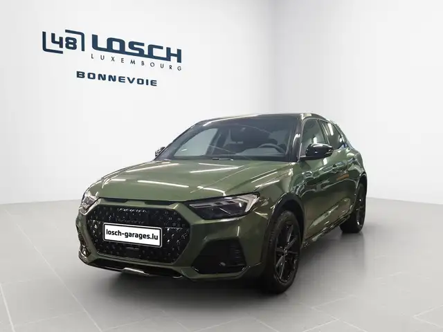 Audi A1 view 2