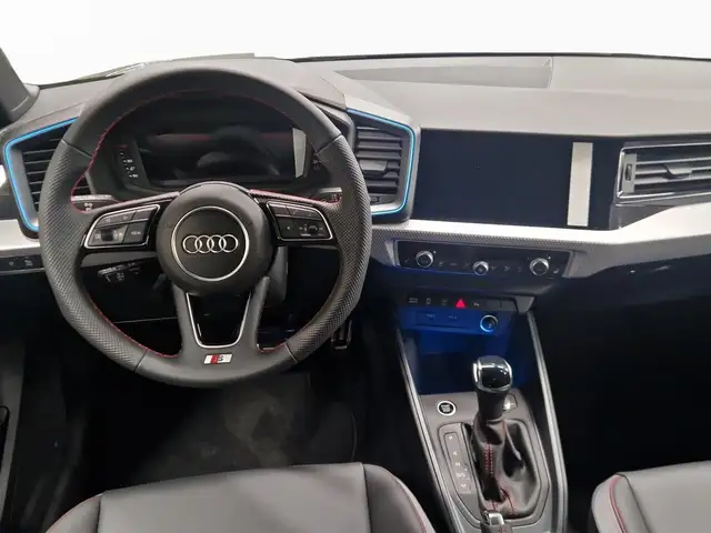 Audi A1 view 11