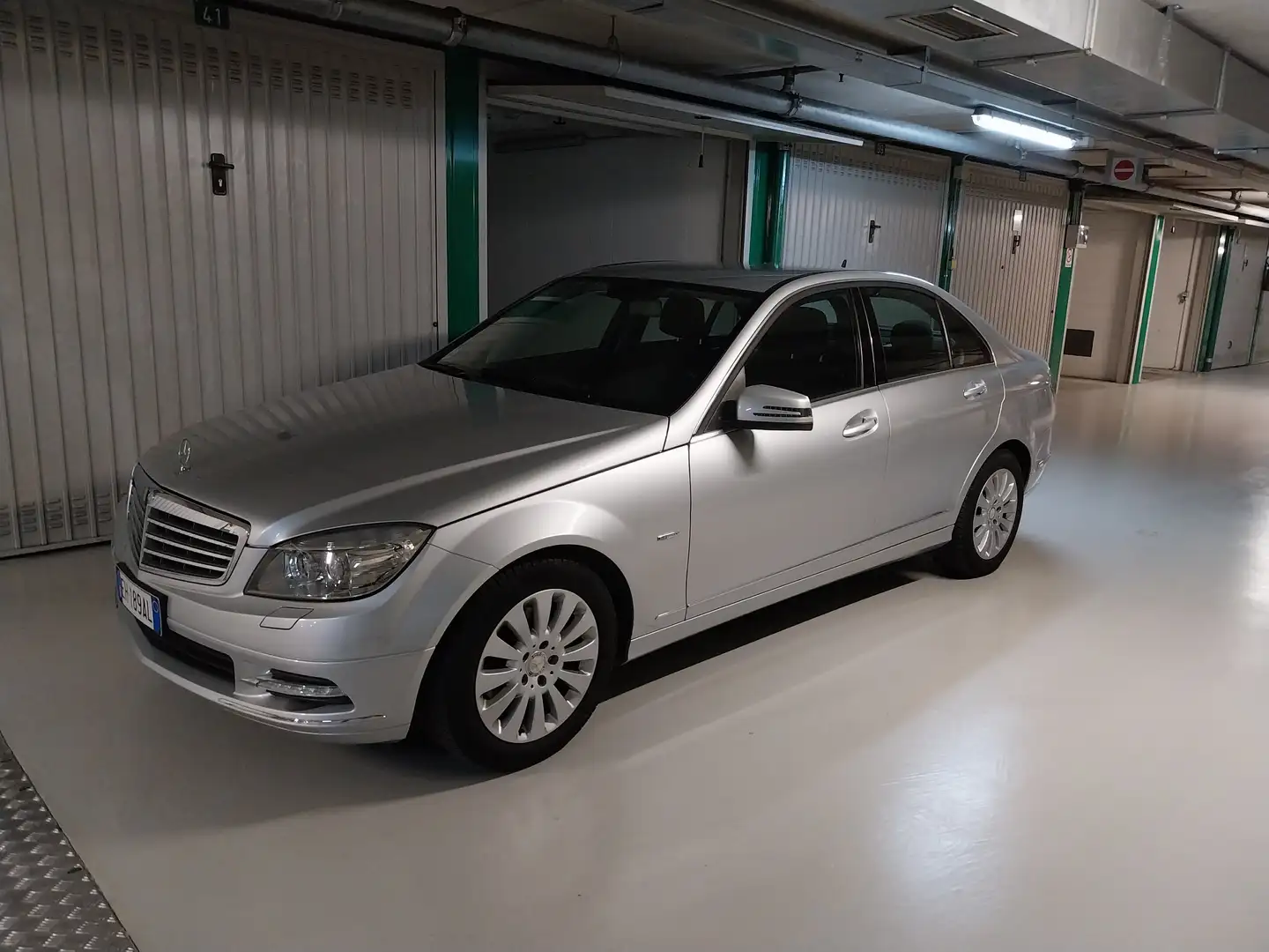 Mercedes-Benz C 180 Classe C - W204 2011 Berlina be Elegance Argento - 2
