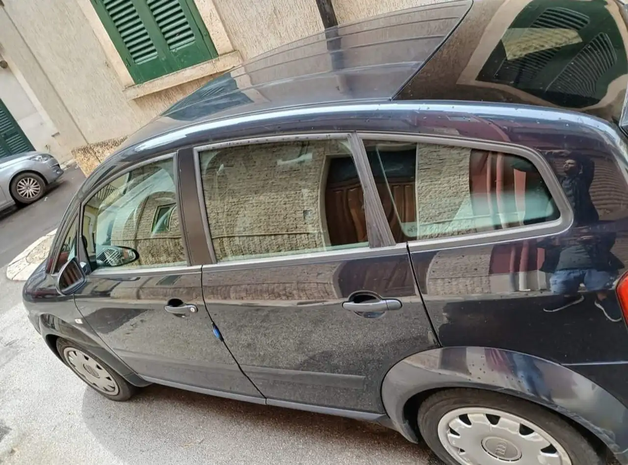 Audi A2 1.4 4cilindri euro4 neopatentati, foto 4
