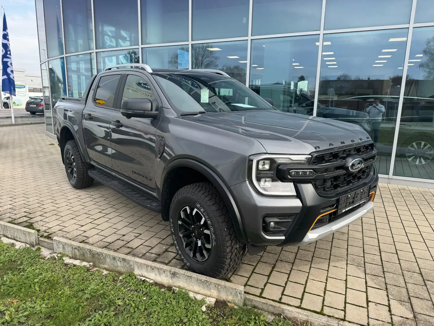 Ford Ranger 2.0 Ecoblue DK Wildtrak X e-4WD Automatik Grau - 1