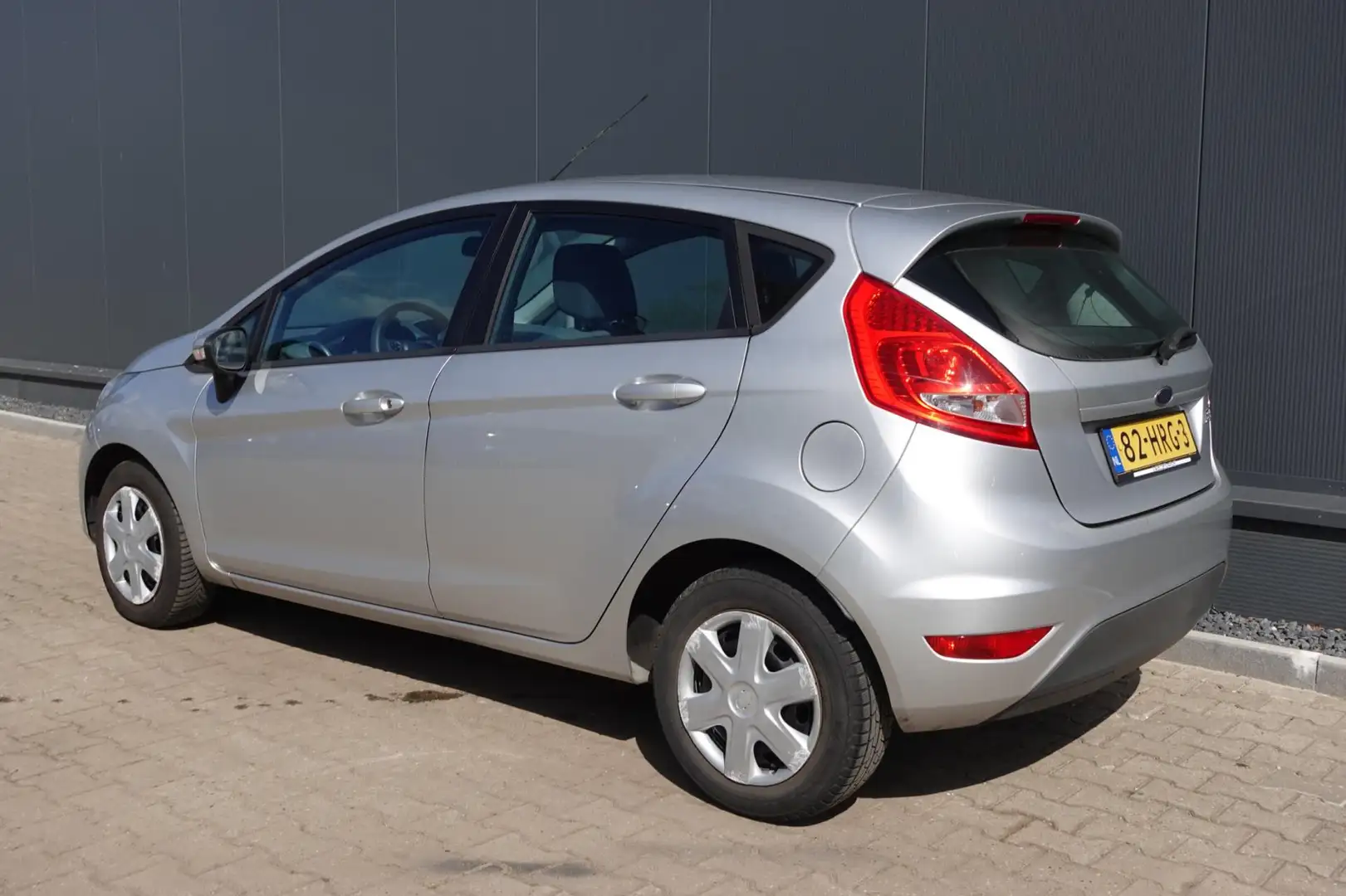 Ford Fiesta 1.25 Trend Grigio - 2
