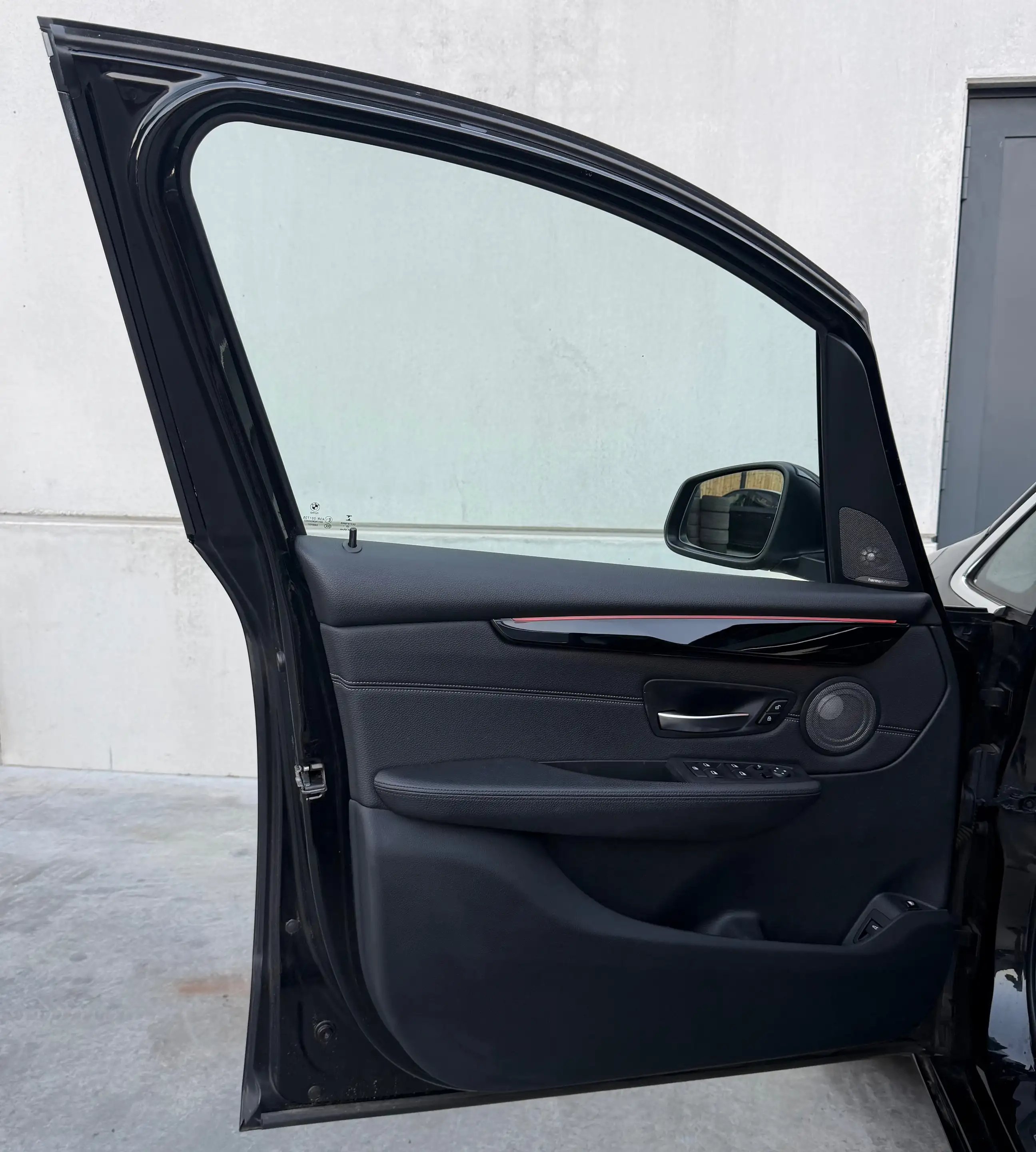 BMW 225 CarPlay * Panoramadak * Head-Up * Harman Kardon * Comfort Access * Camera * Leder * Elektrische Zetels Memory* — photo 12