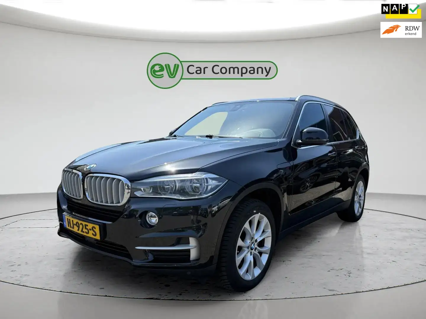 BMW X5 XDrive40e High Executive | Panoramadak | Volleder Zwart - 1
