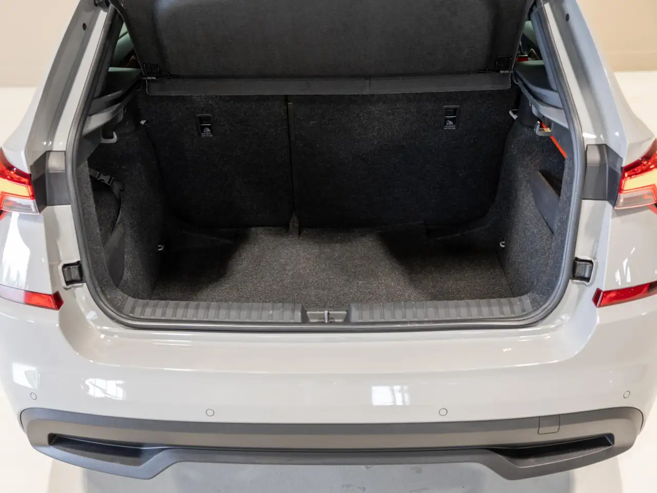 Skoda Kamiq 1.0 TSI Sport Business / 110pk / Panorama dak / Ac, миниатюра 15