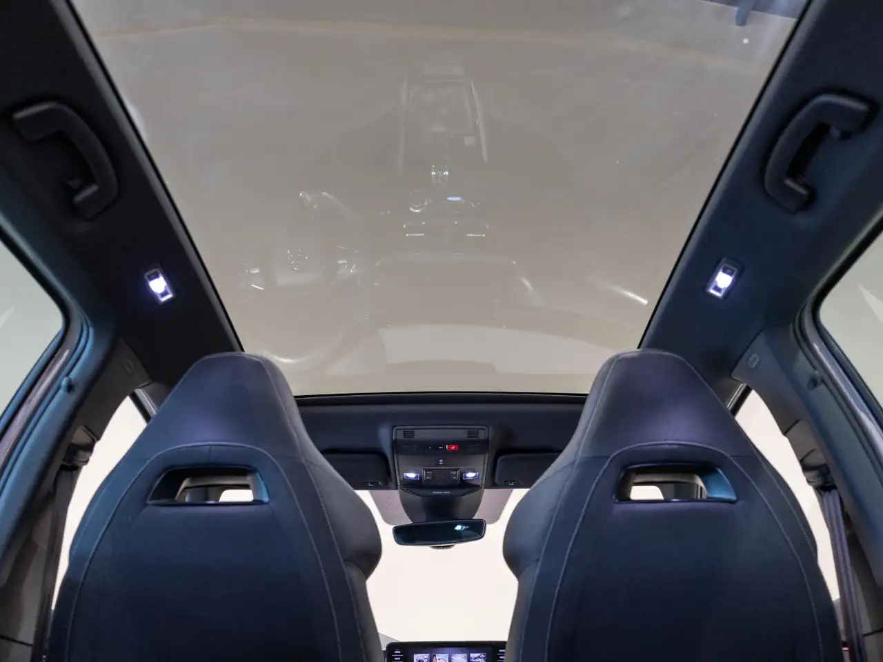 Skoda Kamiq 1.0 TSI Sport Business / 110pk / Panorama dak / Ac, миниатюра 5