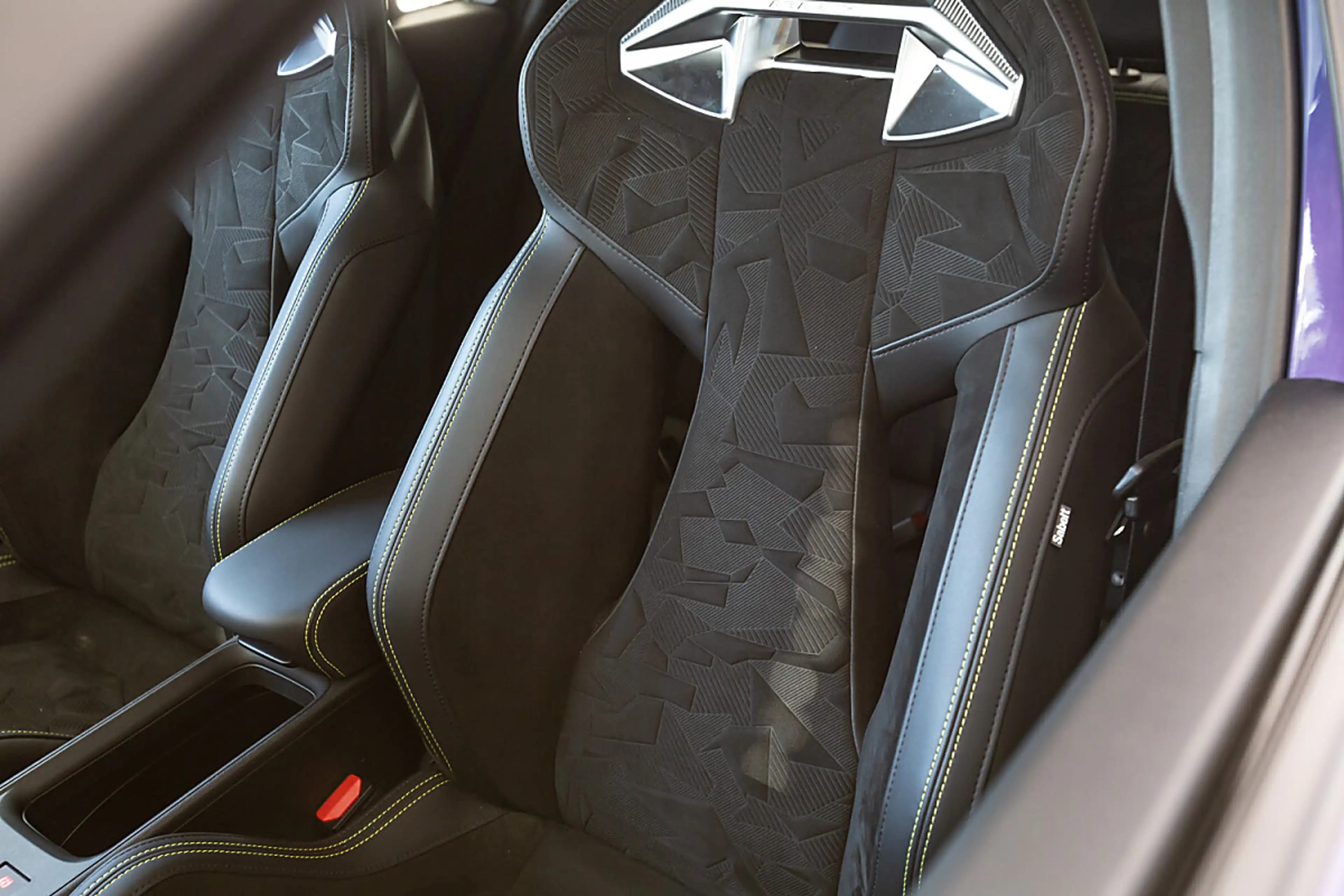 Abarth 600e Turismo — photo 14