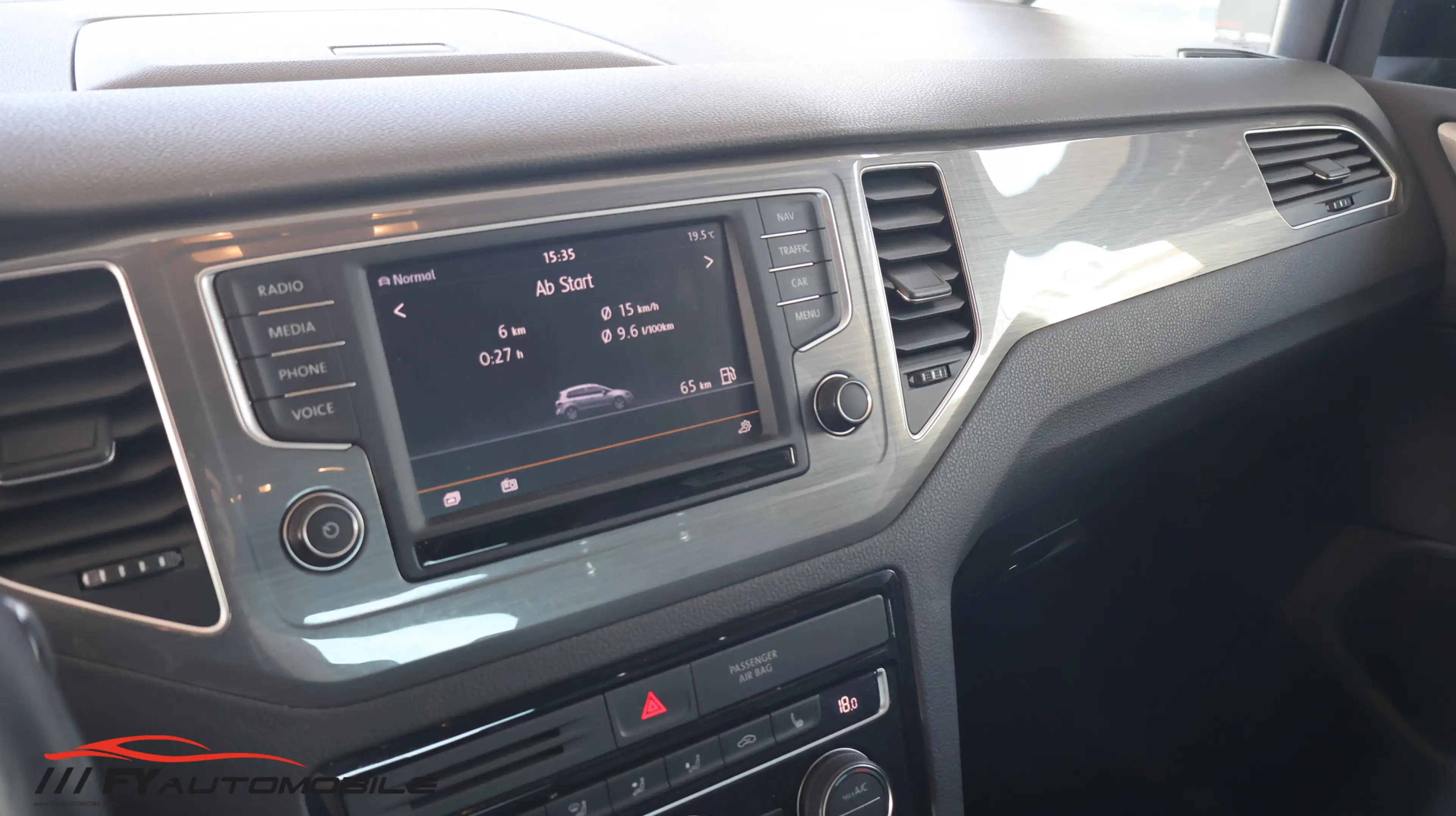 Volkswagen Golf Sportsvan Allstar BMT Start-Stop — photo 14
