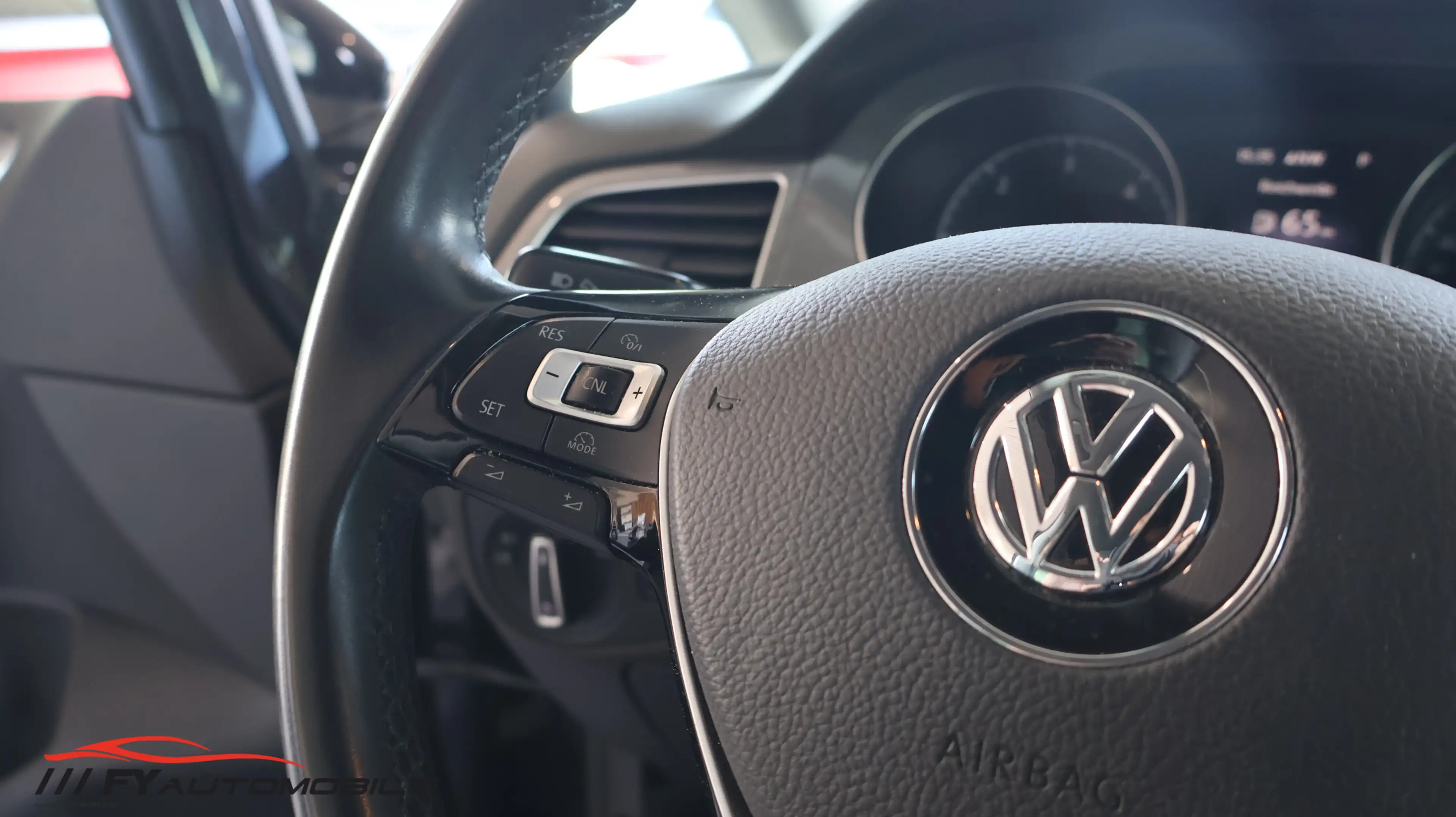 Volkswagen Golf Sportsvan Allstar BMT Start-Stop — photo 11
