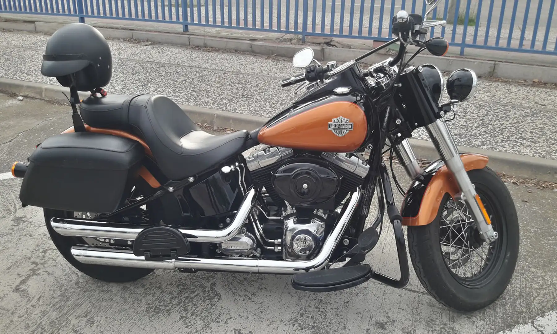 Harley-Davidson Softail Slim motor 103 1690cc Naranja - 2