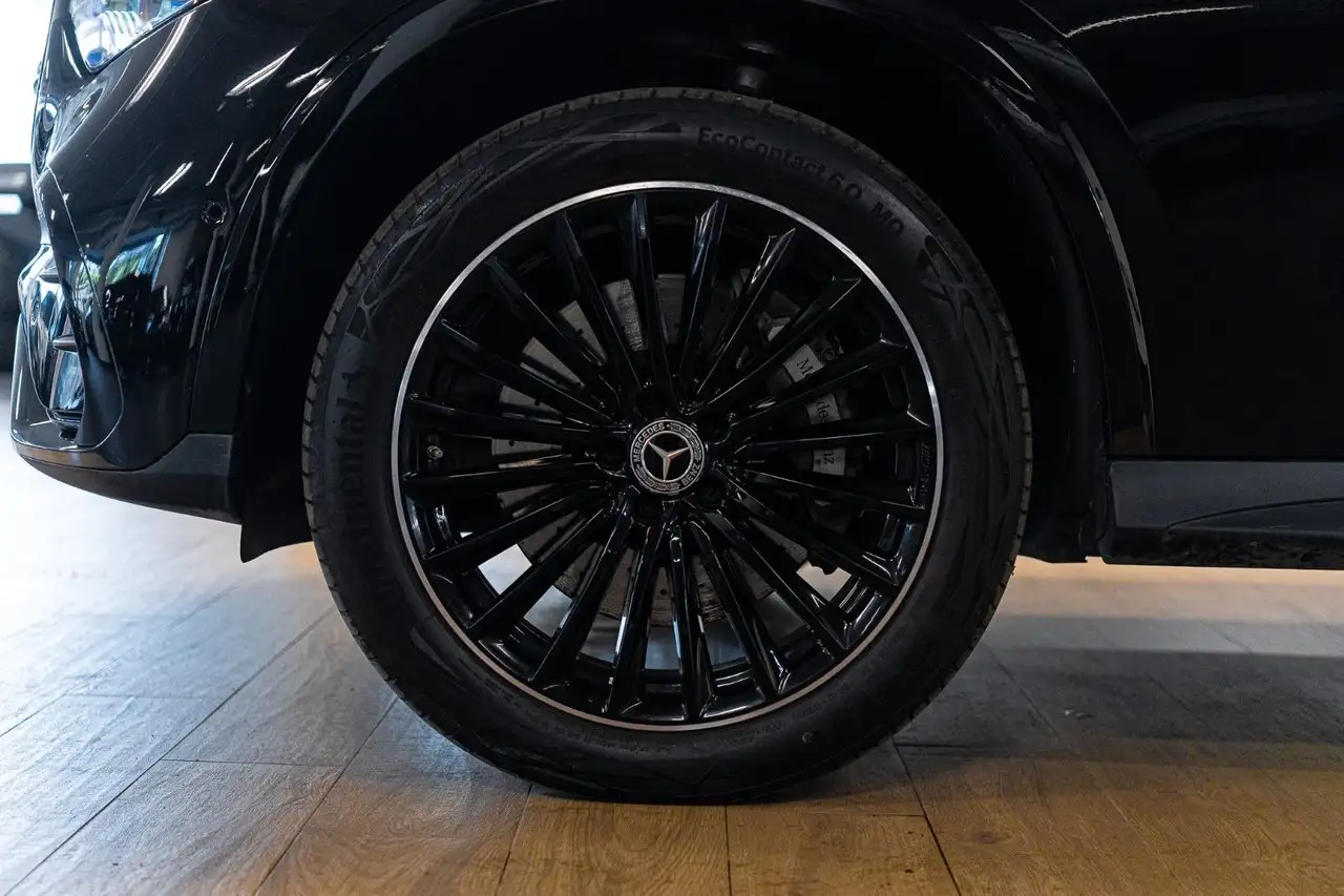 Mercedes-Benz GLC снимка Mercedes-Benz GLC